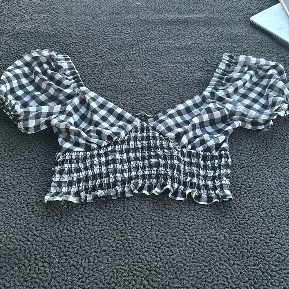 Fashion Nova Black & White Off The Shoulder Top